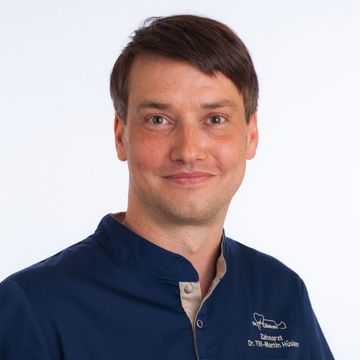 Dr. Till-Martin Hüsken